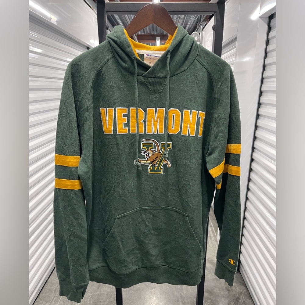Vintage Champion Vermont Catamount University Hoody…Large…24x29